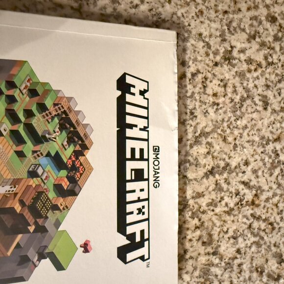 Minecraft: Guide Collection 4-Book Boxed Set - Picture 5 of 8